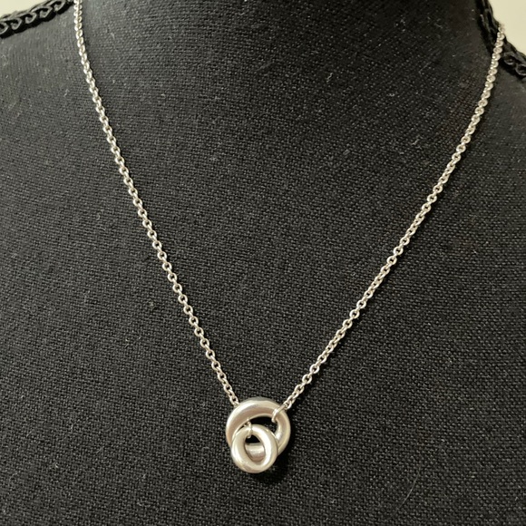 TIFFANY & CO. Necklace - Picture 2 of 6